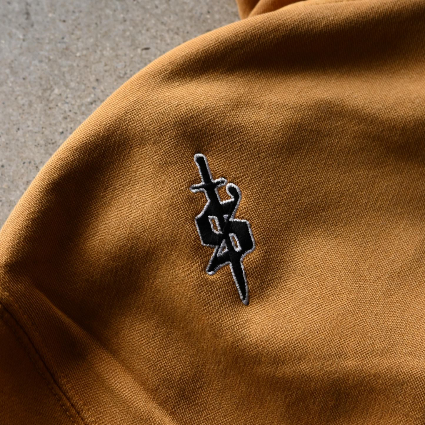 Pigment Hoody (Gold)